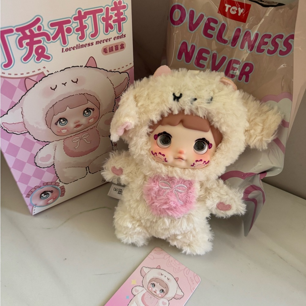 Nene from Nommi’s Loveliness Never Ends series